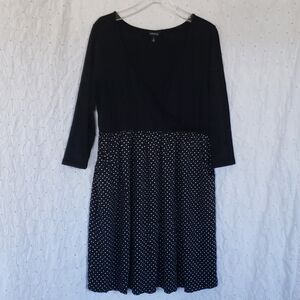 Torrid Black With White  Polka Dots 3/4 Sleeves Faux Wrap Dress  Size 2